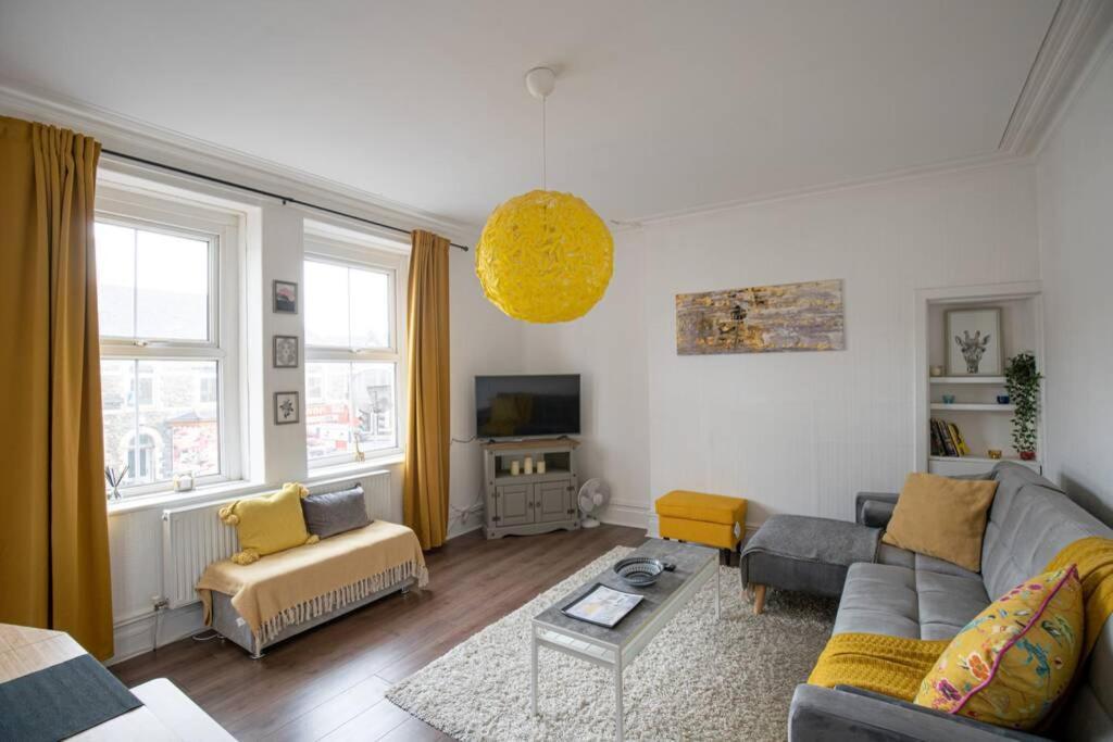 Phenix Central - Huge 3 Bed, Super Equipped Apartment. Cardiff Exterior photo